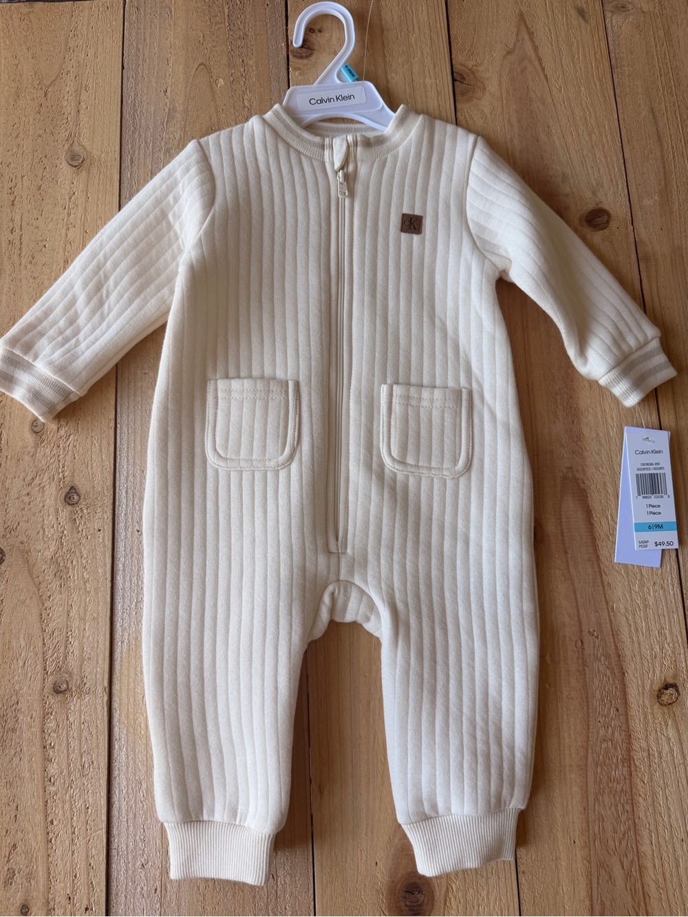 Calvin Klein Cream Ribbed Zip-One-Piece Baby Footie 6/9m